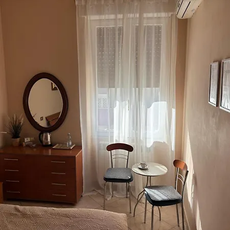 Alojamento de Acomodação e Pequeno-almoço Altea Pescara